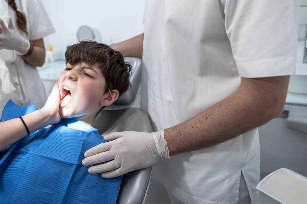 Best Dentist for Tooth Abscess  in Dexter, GA